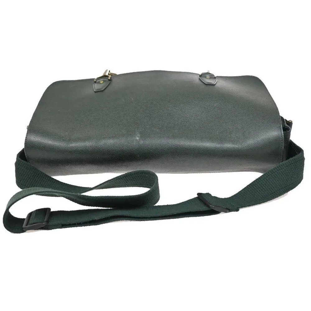 LOUIS VUITTON Delsou Shoulder Bag Taiga Leather Epicea Green GHW M30164 37ZA127 - Picture 5 of 16